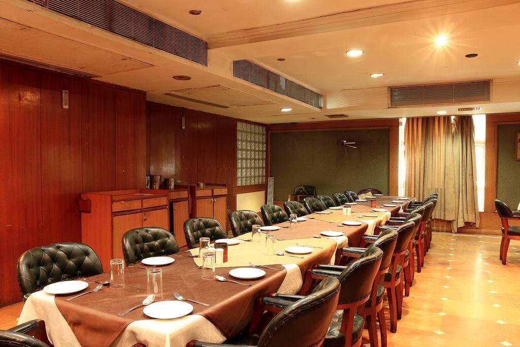 The Circle Club Kolkata